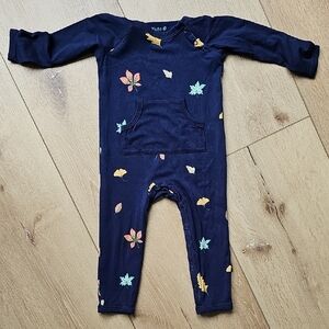 Kyte BABY Blue One Piece Footies with Delicate Motifs